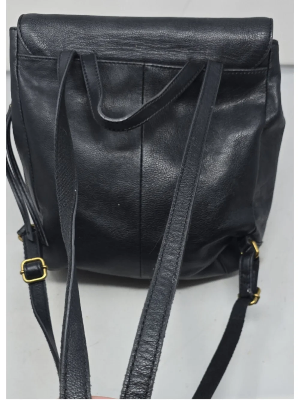 Fossil Claire Leather Backpack • Black Purse Travel Flap Snap EUC Cow Hide